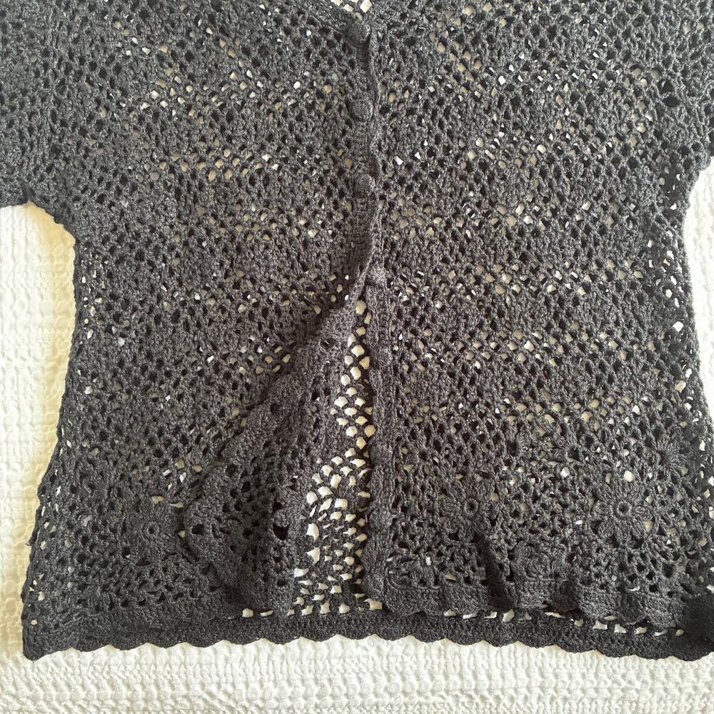 Vtg Laura Scott Crochet Cardigan Women L Black Floral Whimsigoth Dark‎ Cottage - Picture 12 of 16